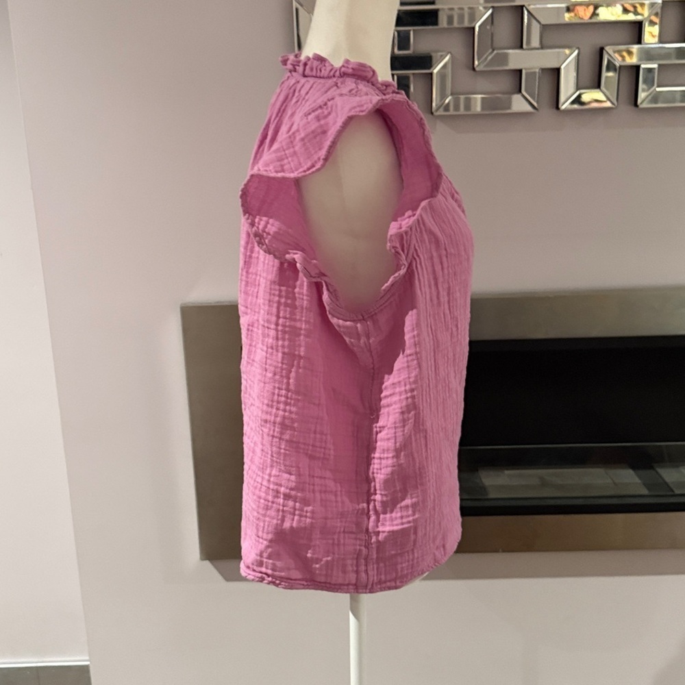 Old Navy Light Purple/Pink Ruffled Blouse size L 100% cotton - Picture 2 of 5